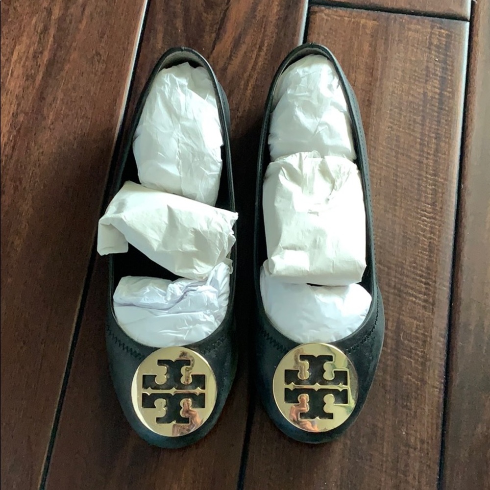 Tory Burch logo flats